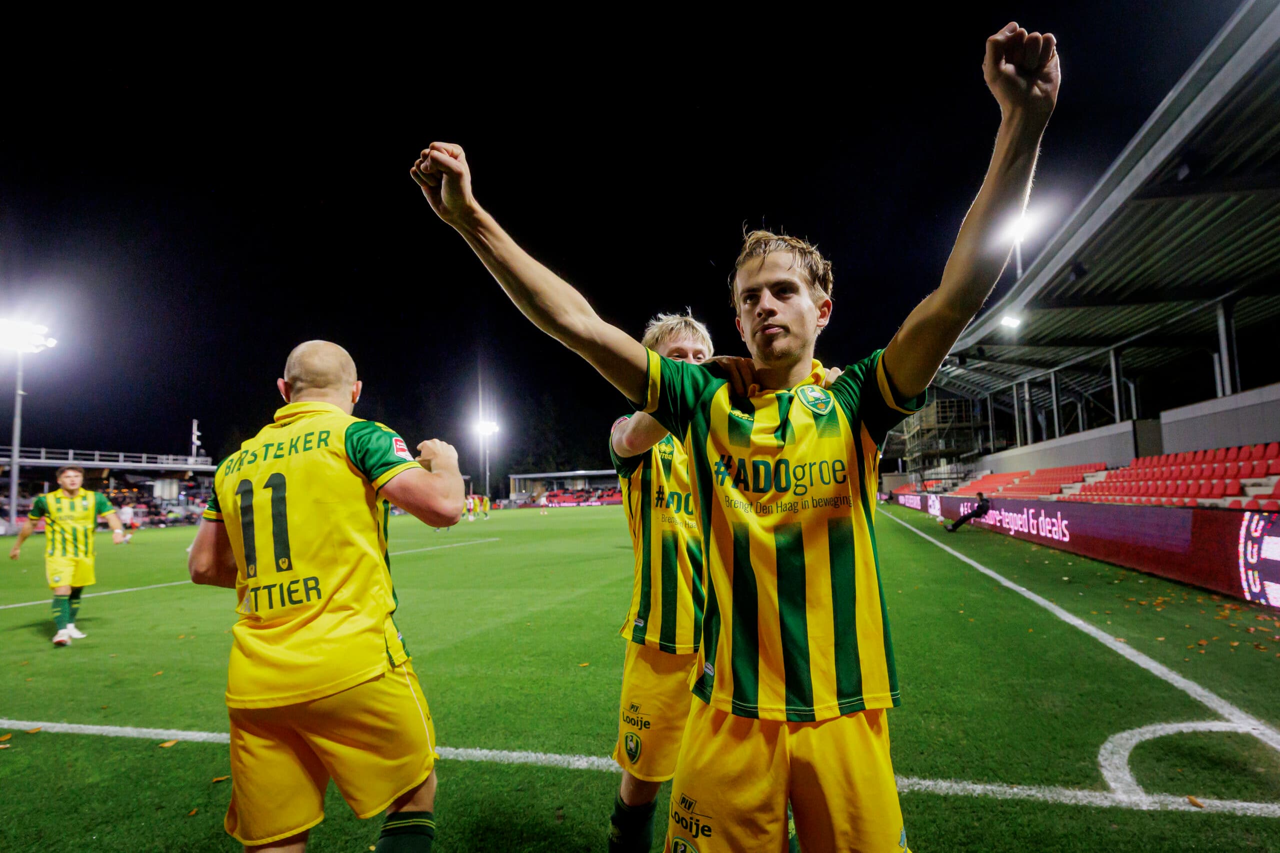 Cover Image for ADO Den Haag blijft maar winnen, Willem II krijgt tik van Jong AZ