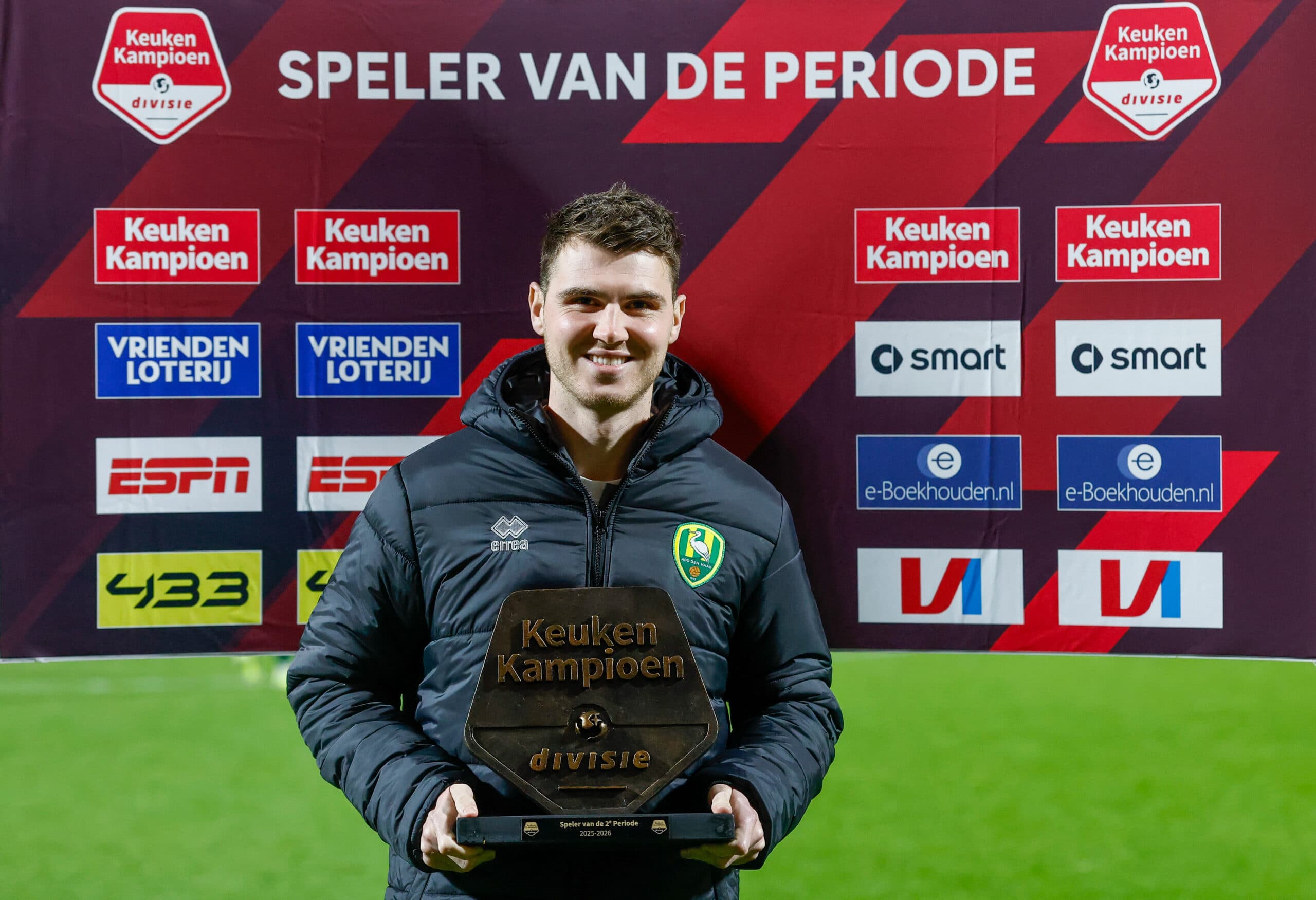 Cover Image for Vlak uitgeroepen tot Speler van de Periode; TOP Oss valt ook in de prijzen