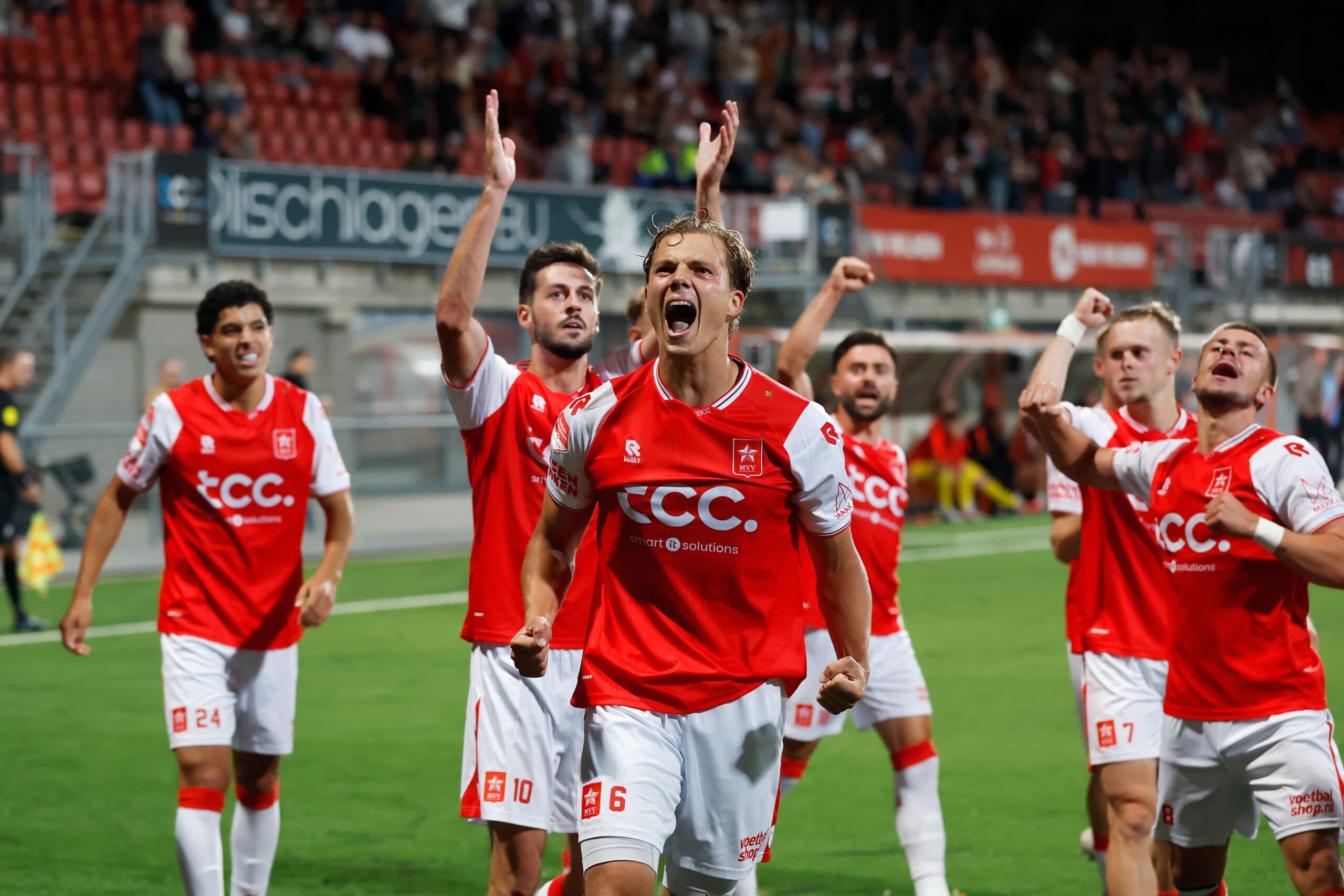 Cover Image for MVV en FC Emmen blijven maar winnen