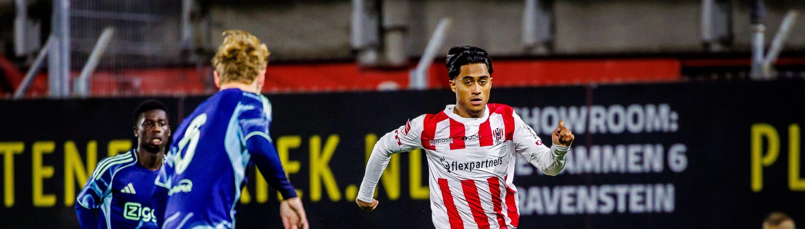 Cover Image for TOP Oss is de koning van de 1-1